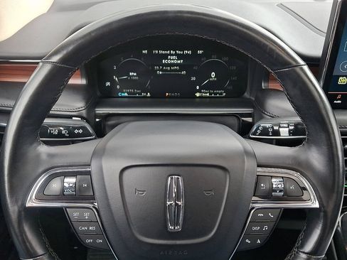 Certified 2023 Lincoln Nautilus Reserve w/ Monochromatic Package AWD/4WD image 20