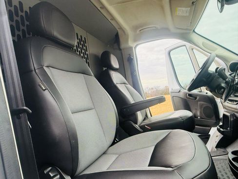 Used 2022 RAM ProMaster 2500 FWD image 19
