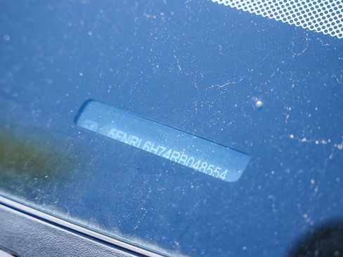 Certified 2024 Honda Odyssey Sport image 34