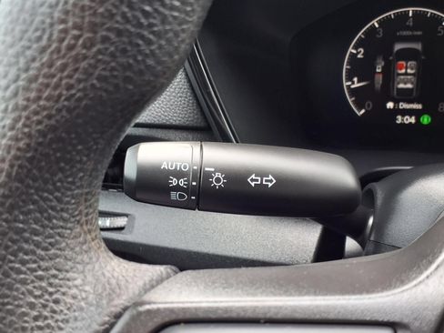 Used 2025 Honda CR-V EX image 18