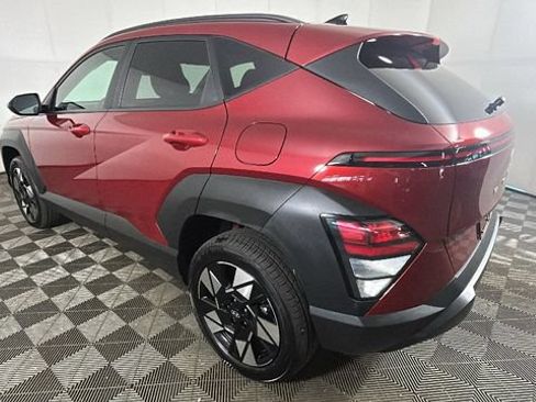 Certified 2025 Hyundai Kona SEL AWD/4WD image 4