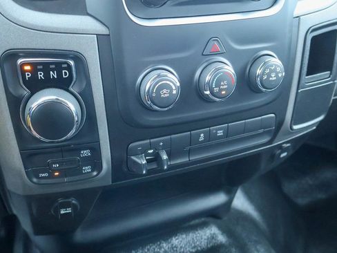 Used 2022 RAM 1500 Tradesman w/ Chrome Appearance Group image 14