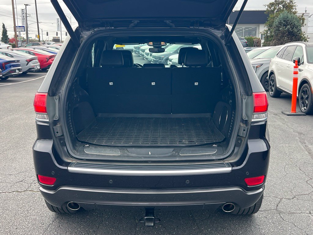 Used 2018 Jeep Grand Cherokee Limited AWD/4WD image 12