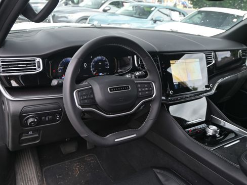 Used 2023 Jeep Wagoneer L 2WD w/ Convenience Group I image 11