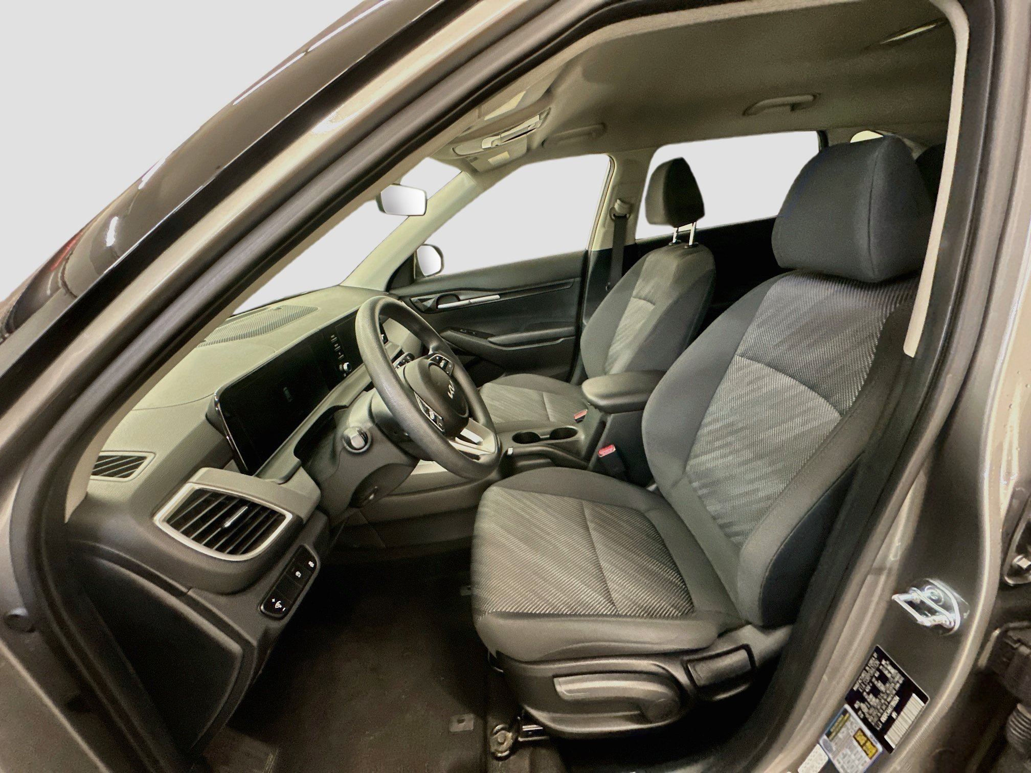 Used 2026 Kia Seltos LX AWD/4WD image 13