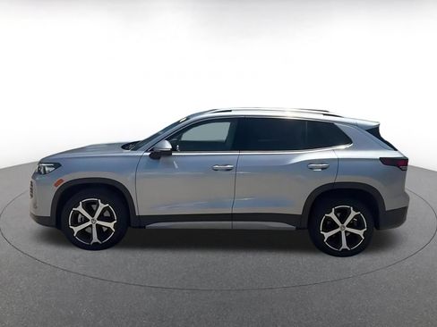 Used 2026 Volkswagen Tiguan SE AWD/4WD image 8
