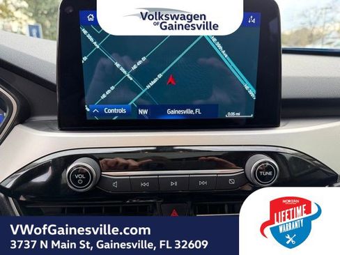 Used 2020 Ford Escape SE Sport image 25