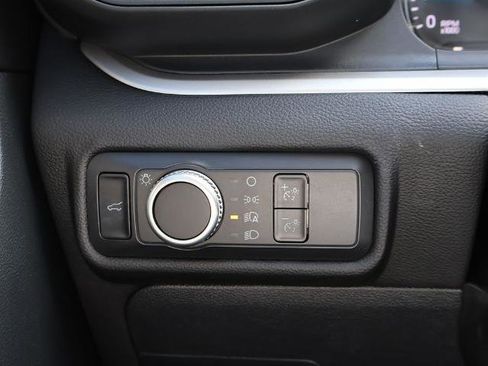 Certified 2022 Ford Explorer XLT AWD/4WD image 33