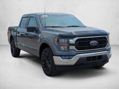 Used 2023 Ford F150 XLT AWD/4WD image 3
