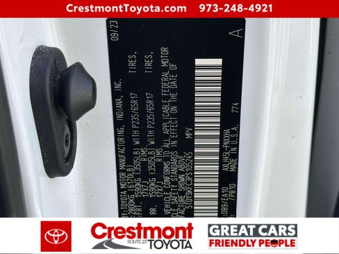 Certified 2023 Toyota Sienna XLE image 14