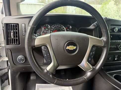 Used 2019 Chevrolet Express 2500 w/ Driver Convenience Package image 28