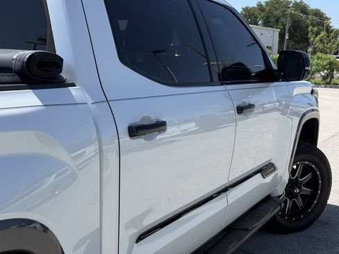 Used 2022 Toyota Tundra 1794 Edition AWD/4WD image 8