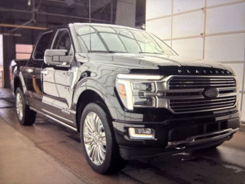 Used 2024 Ford F150 Platinum w/ Equipment Group 703A Plus image 4