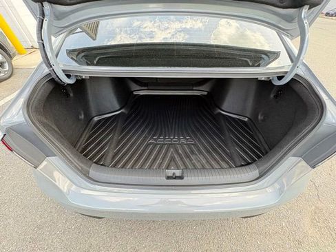 Used 2023 Honda Accord Touring image 38