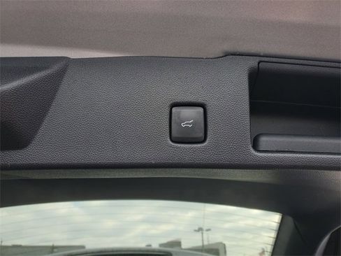 Used 2023 Ford Escape Active w/ Tech Pack #2 image 30