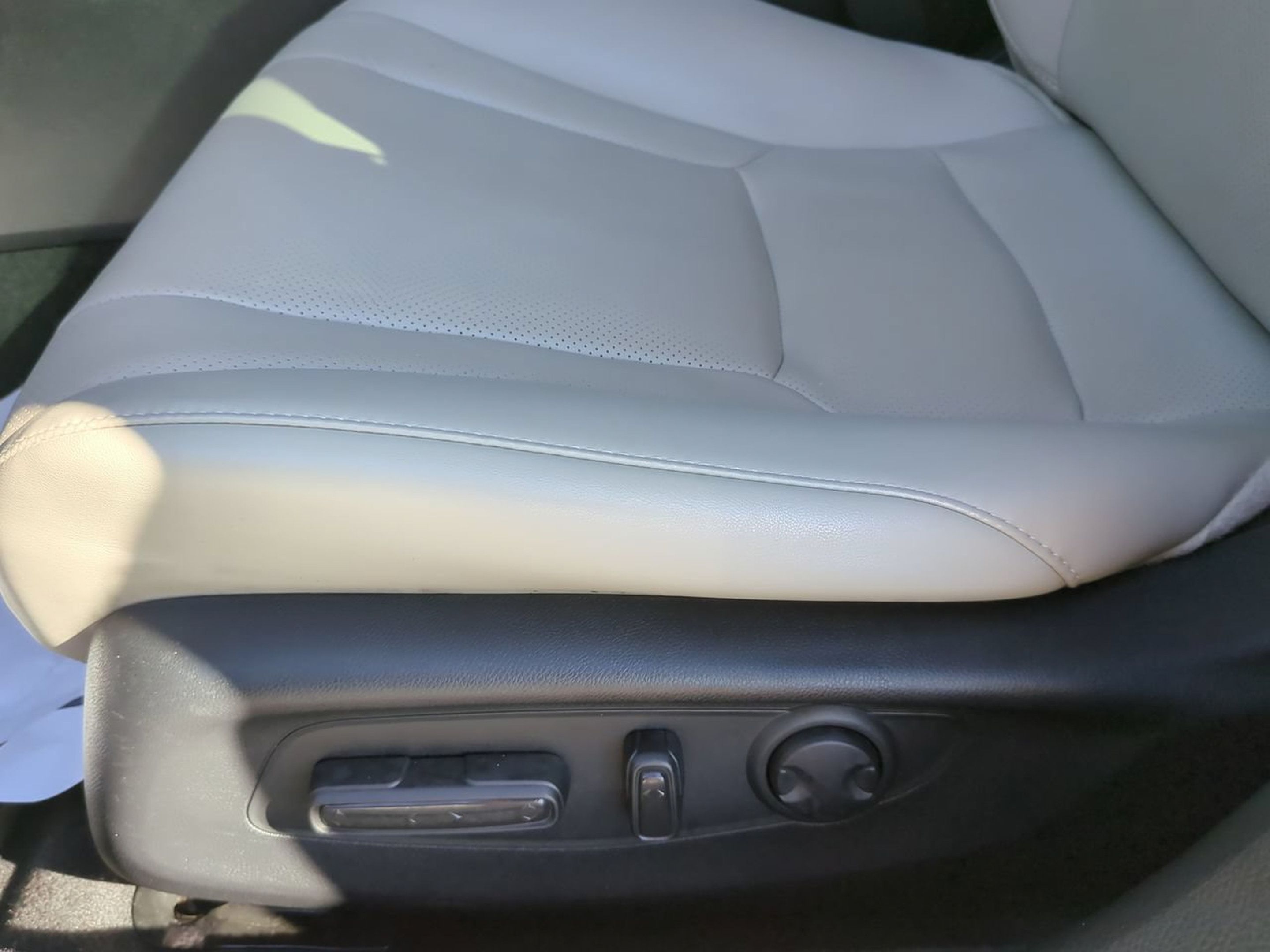 Used 2024 Honda Accord Touring image 14