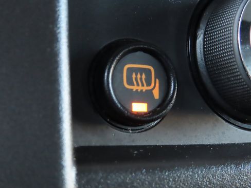 Used 2024 Chevrolet Express 2500 w/ Driver Convenience Package image 11