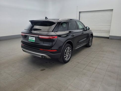 Used 2022 Lincoln Corsair AWD w/ Equipment Group 101A image 9