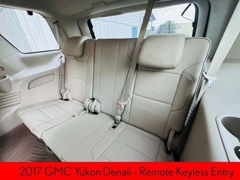 Used 2017 GMC Yukon Denali w/ Open Road Package RWD image 13