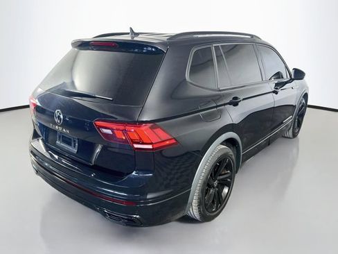 Used 2024 Volkswagen Tiguan SE R-Line FWD image 8