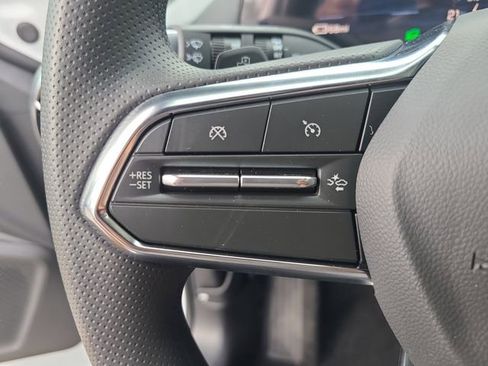 New 2026 Chevrolet Equinox EV LT image 28