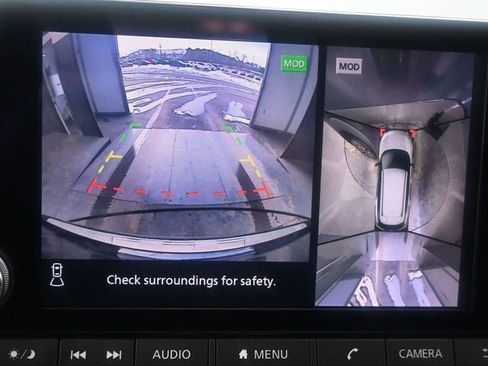 Used 2021 Nissan Rogue SV image 16