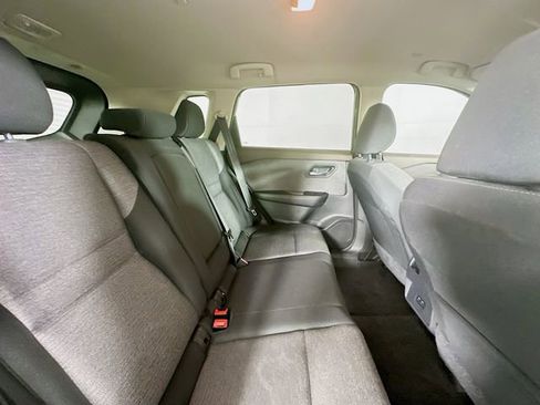 Used 2023 Nissan Rogue SV FWD image 25