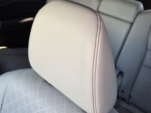 Used 2023 Honda Passport Elite image 16