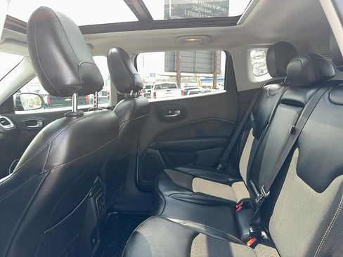 Used 2020 Jeep Compass Latitude image 14