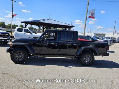 New 2025 Jeep Gladiator Sport