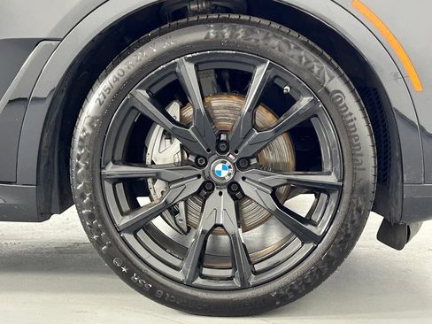 Used 2023 BMW X7 xDrive40i w/ M Sport Package AWD/4WD image 43