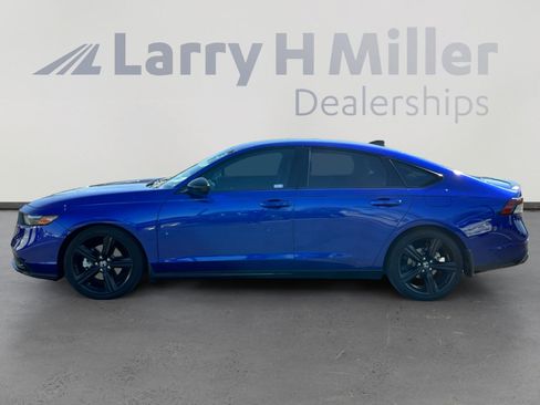 Used 2023 Honda Accord Sport image 2