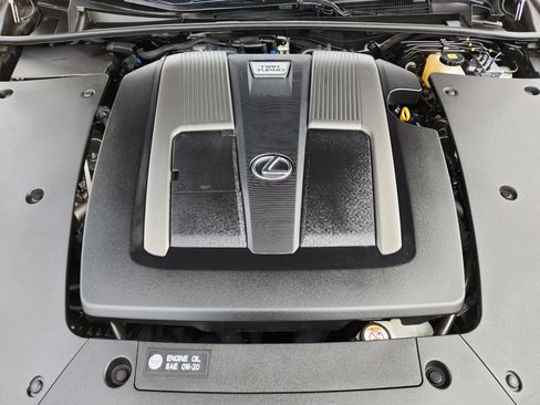 Used 2018 Lexus LS 500 w/ Interior Upgrade Package RWD image 41