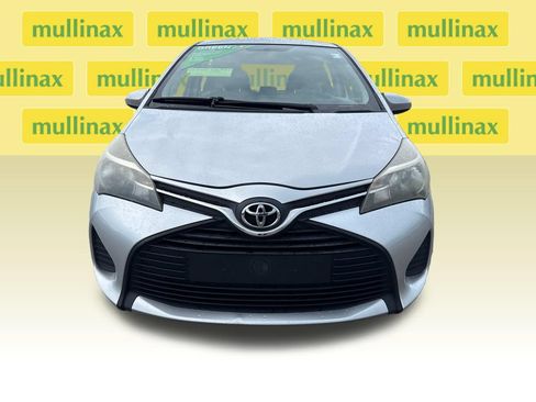 Used 2016 Toyota Yaris L FWD image 10
