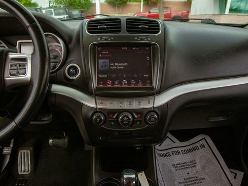 Used 2013 Dodge Journey Crew w/ Flexible Seating Group AWD/4WD image 16