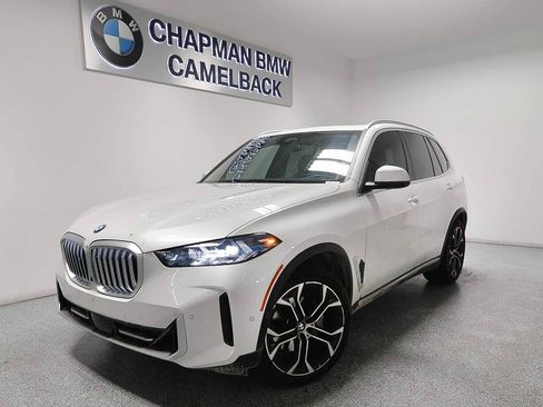 Used 2026 BMW X5 sDrive40i w/ Premium Package RWD image 1