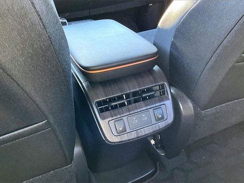 Certified 2025 Nissan Ariya AWD image 10