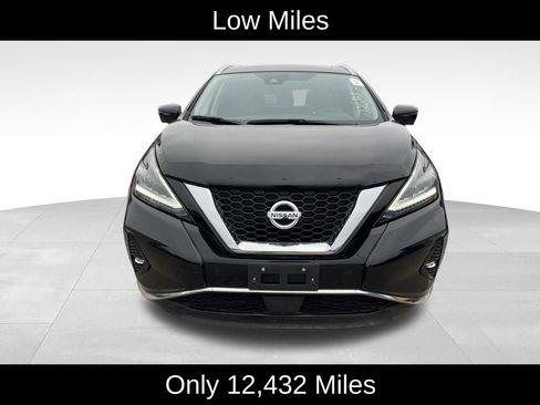 Used 2019 Nissan Murano Platinum image 2