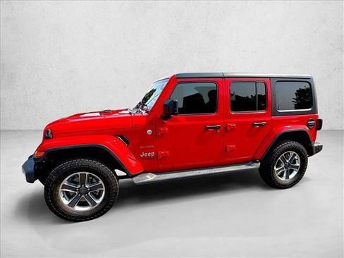 Used 2019 Jeep Wrangler Unlimited Sahara AWD/4WD image 6