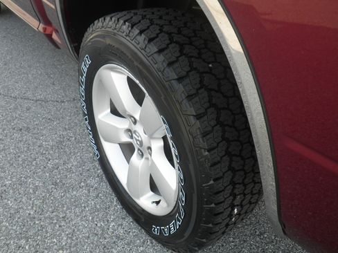 Used 2021 RAM 1500 Tradesman w/ Tradesman SXT Package image 13