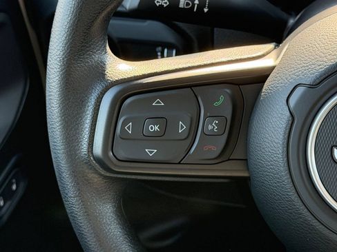 Used 2025 Jeep Wrangler Sport AWD/4WD image 14