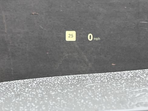 Used 2020 BMW M4 Convertible w/ Competition Package image 18