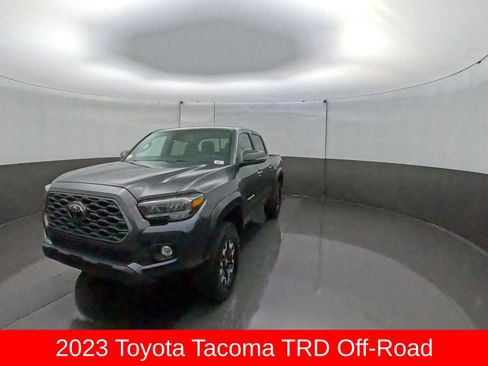 Certified 2023 Toyota Tacoma TRD Off-Road w/ TRD Premium Off Road Package AWD/4WD image 4