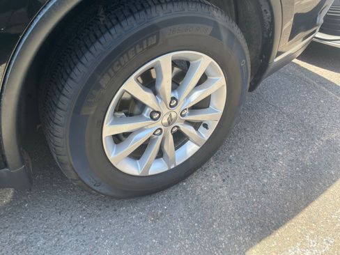 Used 2024 Dodge Durango SXT image 30