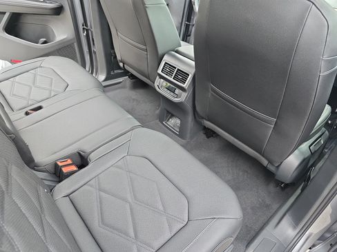 New 2026 Volkswagen Atlas SE AWD/4WD image 11