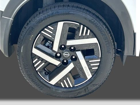New 2026 Nissan Kicks SV w/ Cold Weather Package image 7