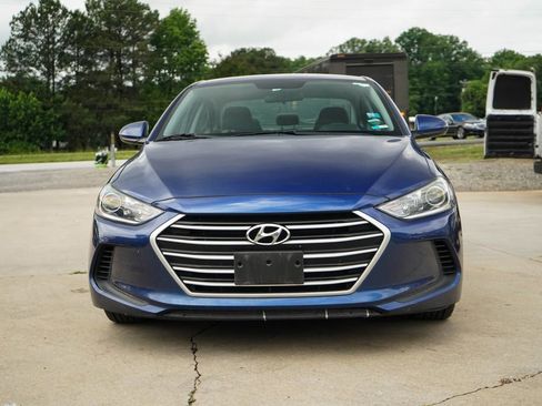 Used 2018 Hyundai Elantra SEL FWD image 16