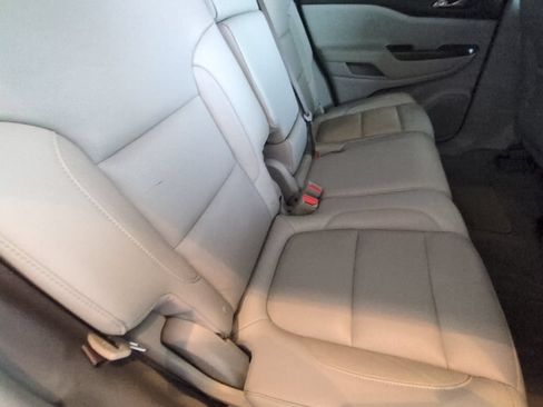 Used 2019 GMC Acadia SLT FWD image 24