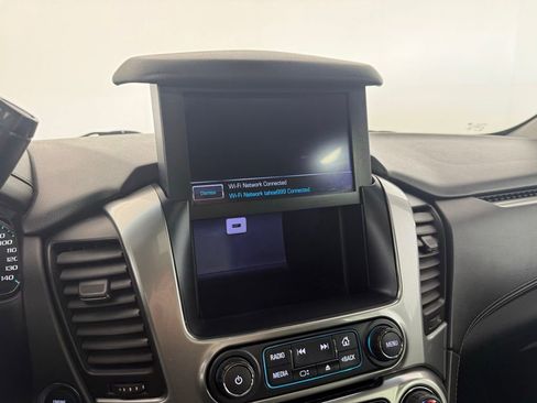Used 2018 Chevrolet Tahoe Premier AWD/4WD image 28