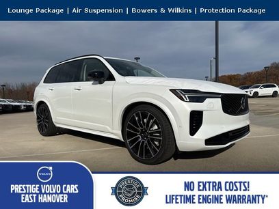 New 2026 Volvo XC90 B6 Ultra w/ Lounge Package